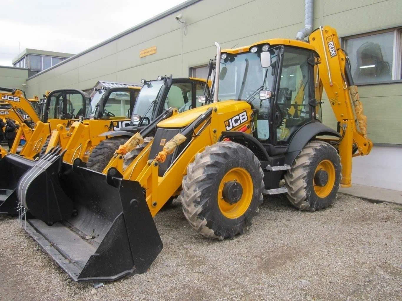 Погрузчик New Holland