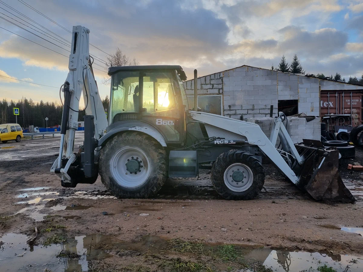 Погрузчик New Holland