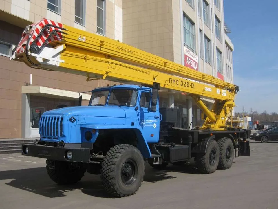 Автовышка АПТ-35
